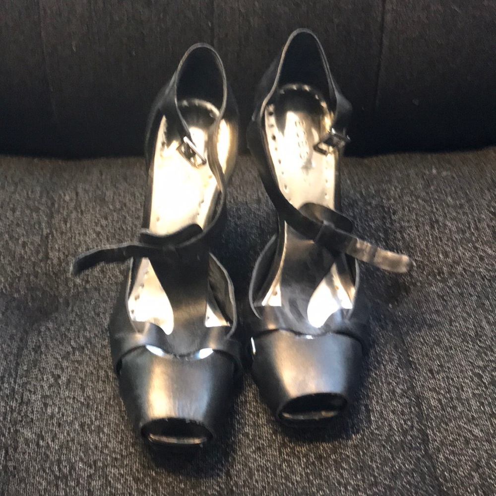 Black BCBG wedges
